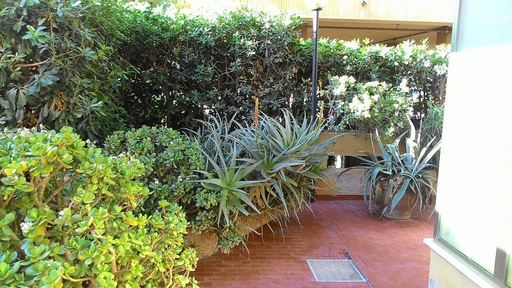 Appartamento Giusy Ventimiglia Exteriör bild